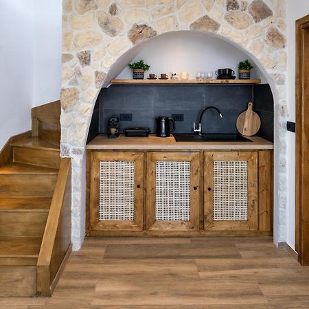 Plastiras Rooms Fira  Bagian luar foto