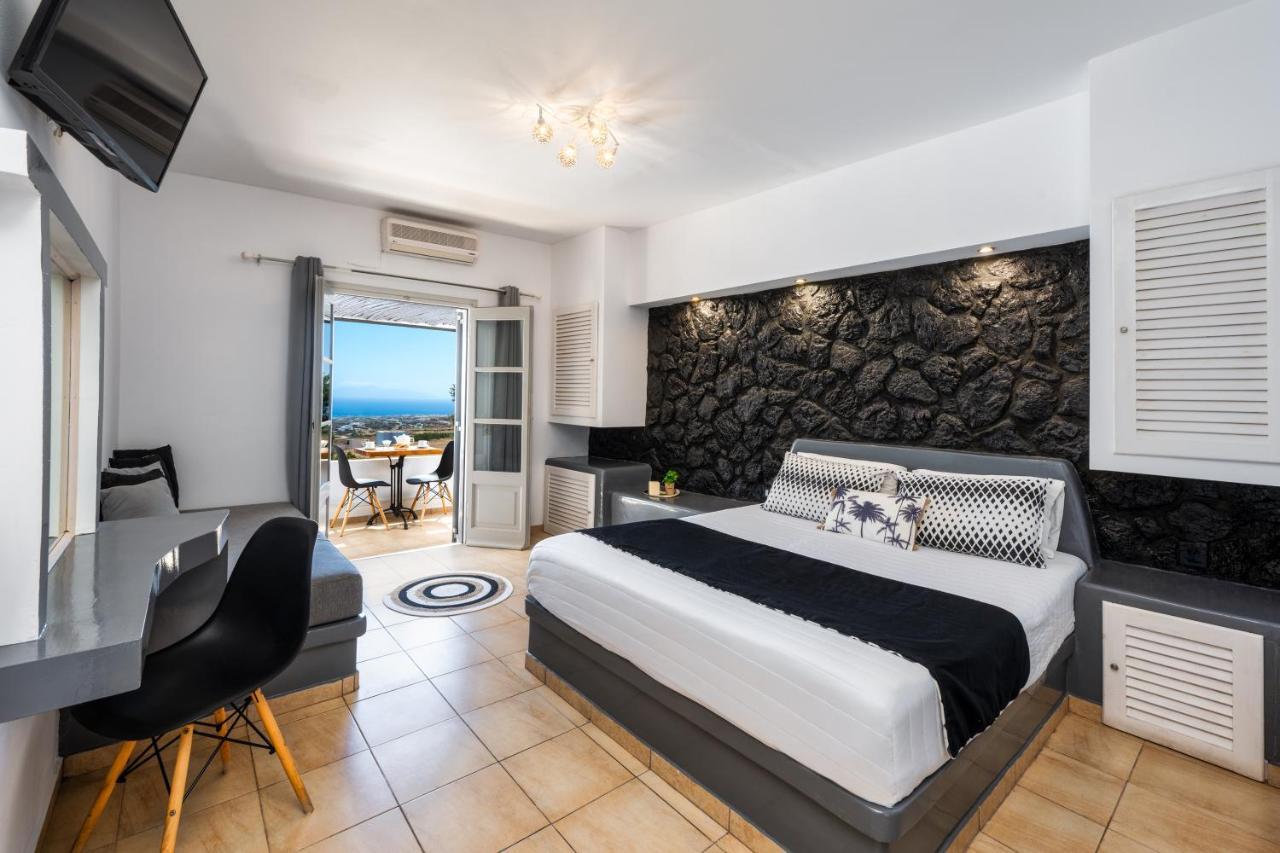 Plastiras Rooms Fira  Bagian luar foto
