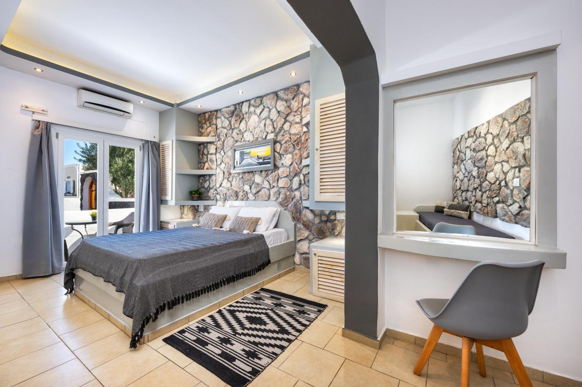 Plastiras Rooms Fira  Bagian luar foto