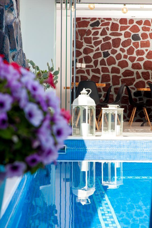Plastiras Rooms Fira  Bagian luar foto
